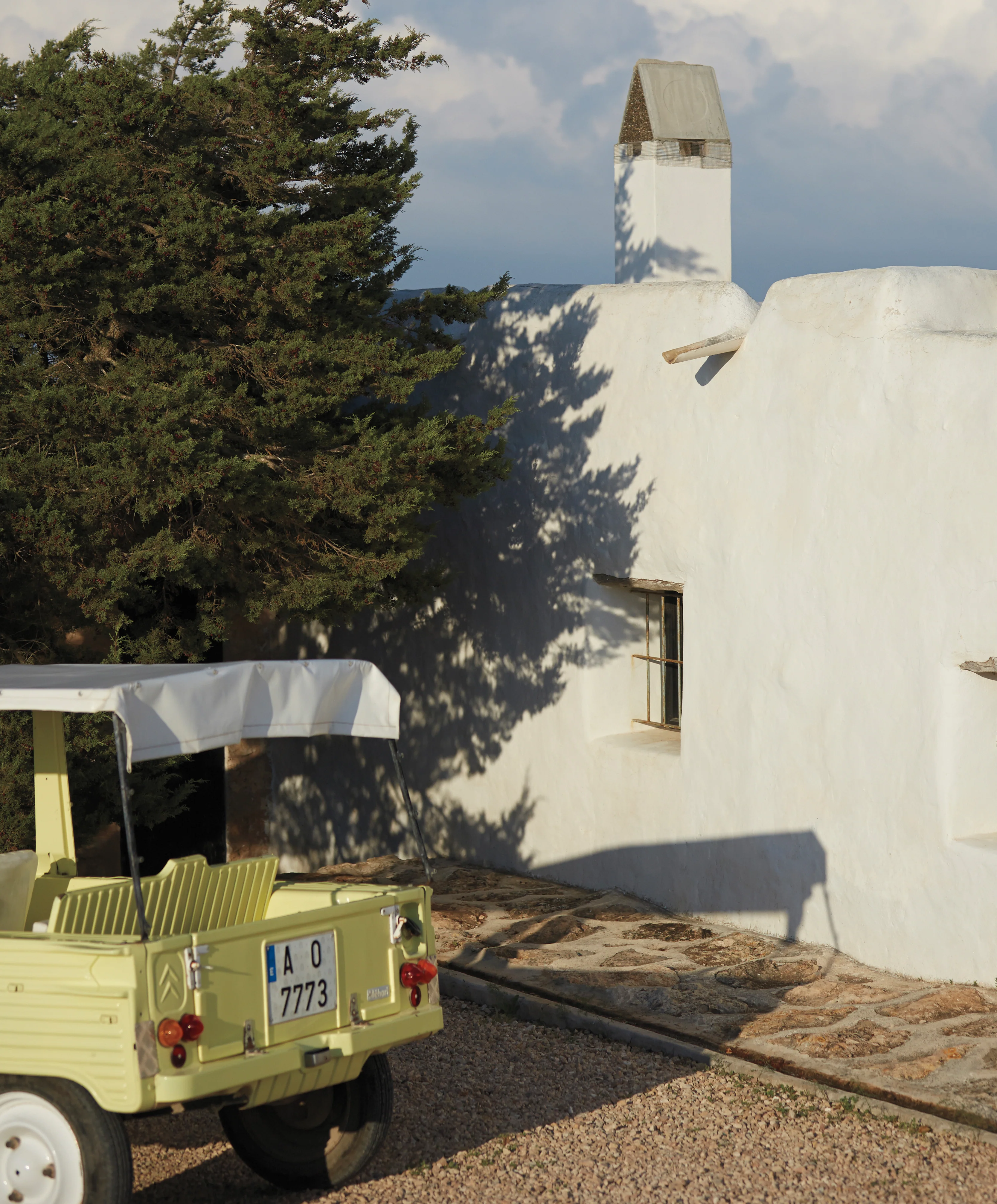 Laurel Linen Shirt - SALE - Outerworn - Image 11